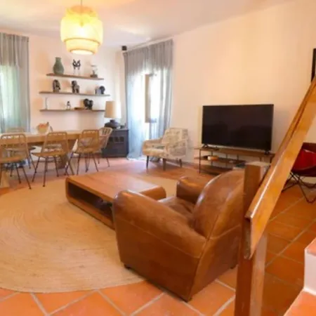 Gorgeous With Pool & Garden In Azeitao Villa