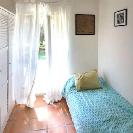 Gorgeous With Pool & Garden In Azeitao *