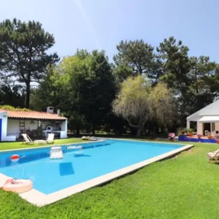 Gorgeous With Pool & Garden In Azeitao *