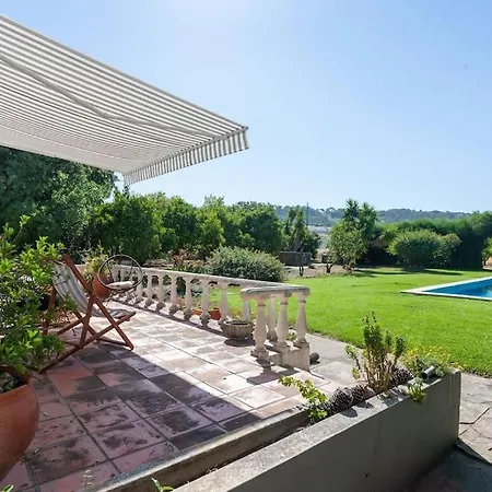 Gorgeous With Pool & Garden In Azeitao Camarate (Setubal)